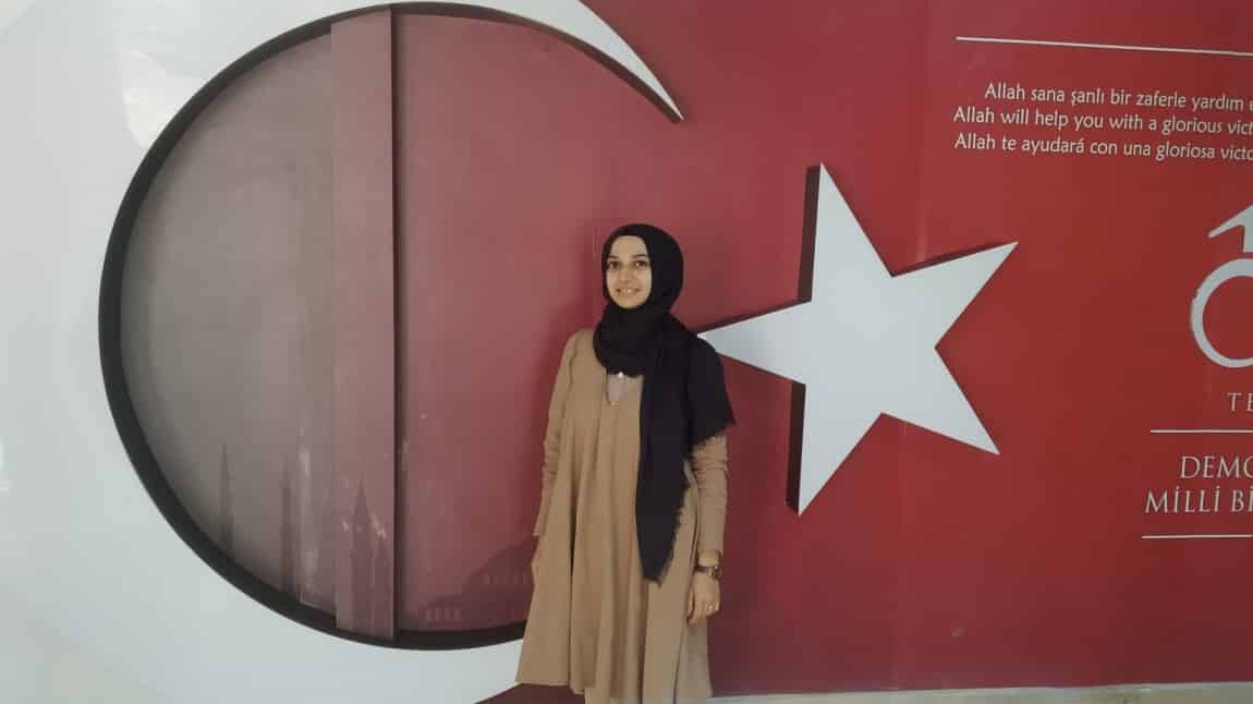 Uzm. Öğretmen Ebru KİLCİ - İngilizce - The English - Ingles