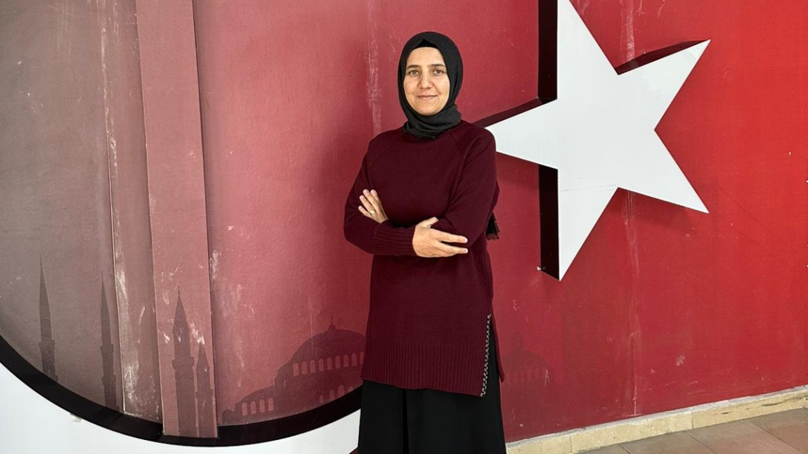 Nilay DEMİR - Bilişim Teknolojileri